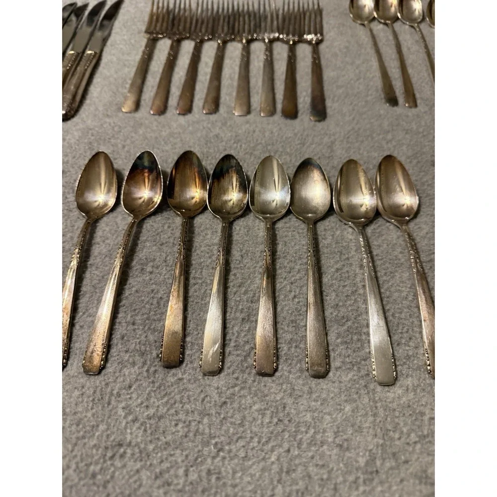 VTG WM A Rogers A1 Plus Oneida Ltd 1932 Nuart Silver Plate Flatware 48 Pc Patina